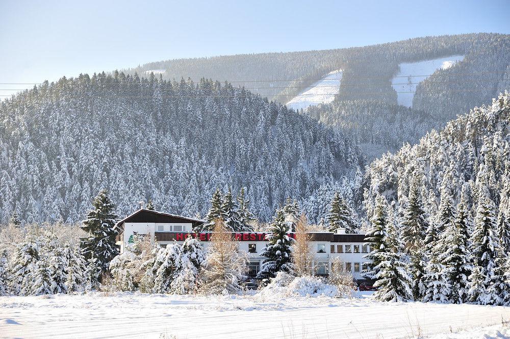 Borova Sihot Atc And Penzion Liptovsky Hradok Exterior foto